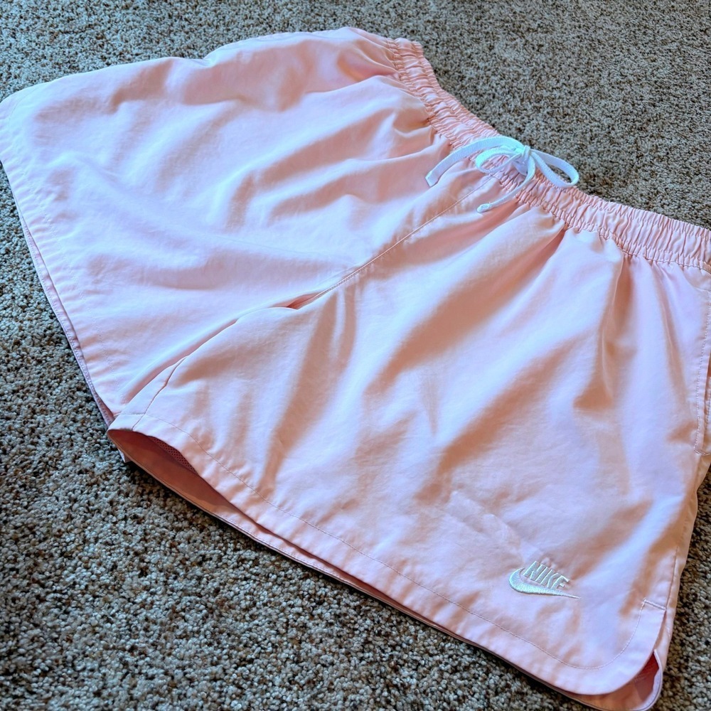 Nike Sportswear Women XXL Pink-Peach Mesh Lined Shorts Run Sports DM6829-686 EUC - Picture 6 of 14